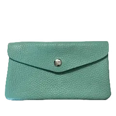 Lederen portemonnee : mint groen met zilveren drukknop