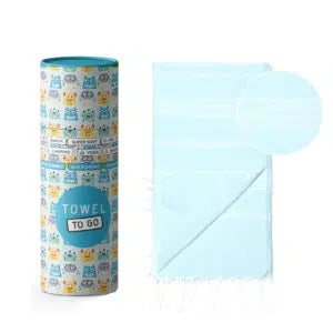 Towel to go : kinderponcho met geschenkdoos - blauw