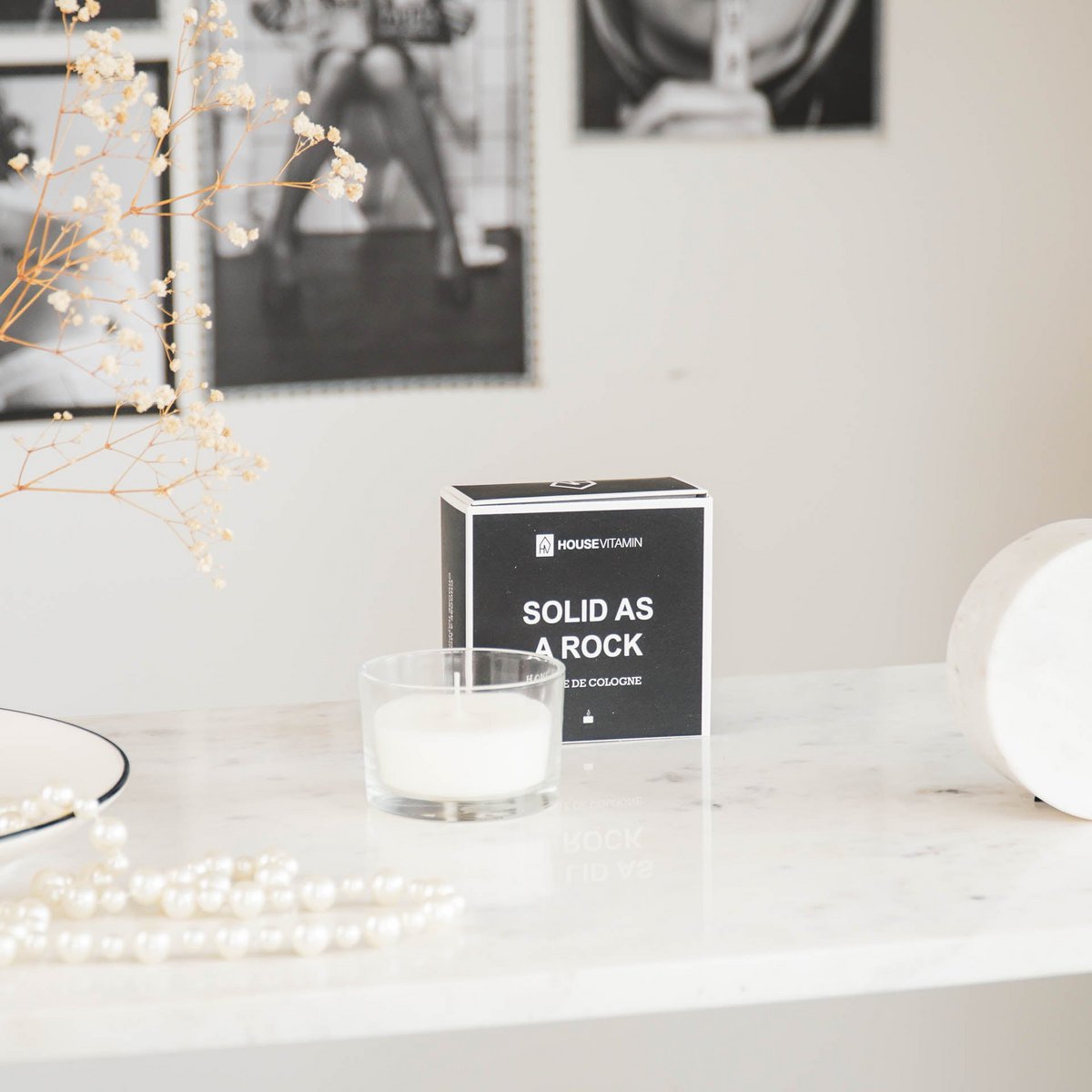 Housevitamin : geurkaars in een schuifdoosje - solid as a rock