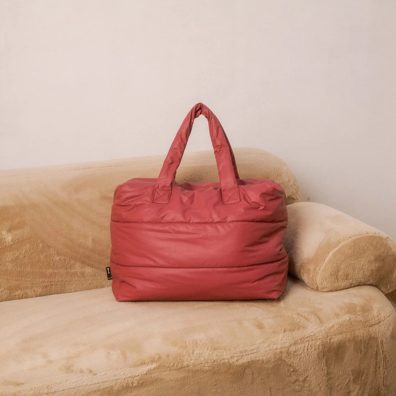 Tinne en Mia : big puffy weekendtas - Camill red wood