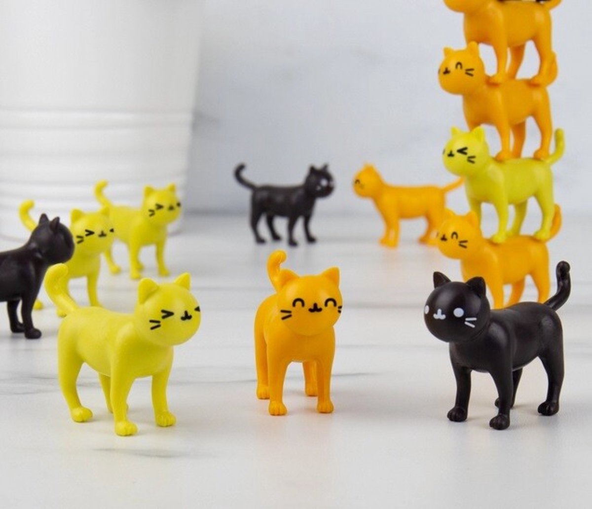 Gift Republic : cat-astrophe : kattenstapelspel