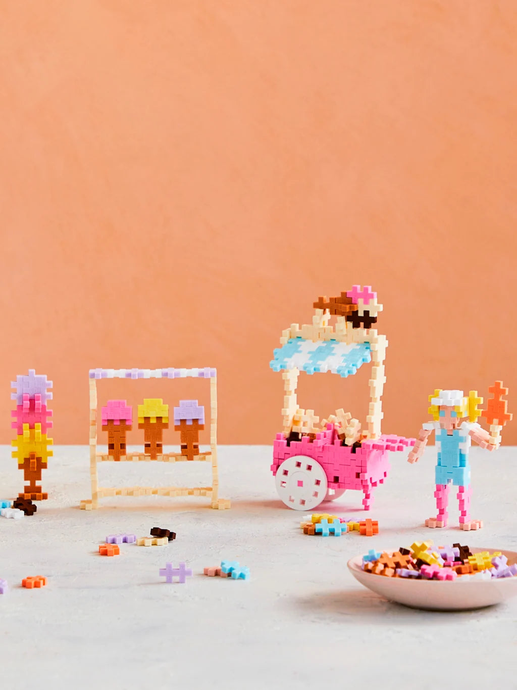 Plus plus : learn to build - ice cream shop