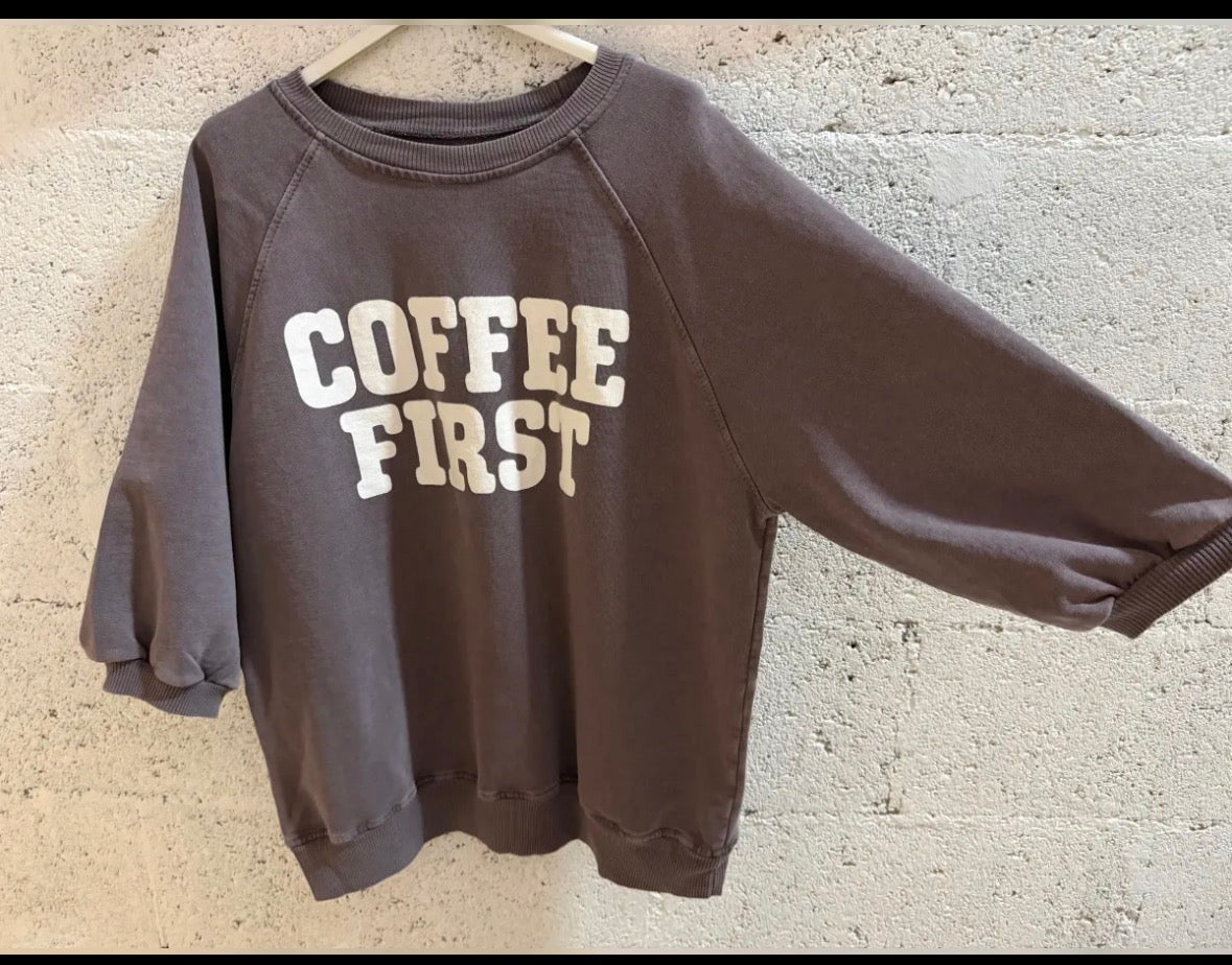 April vintage : sweater coffe first - bruin