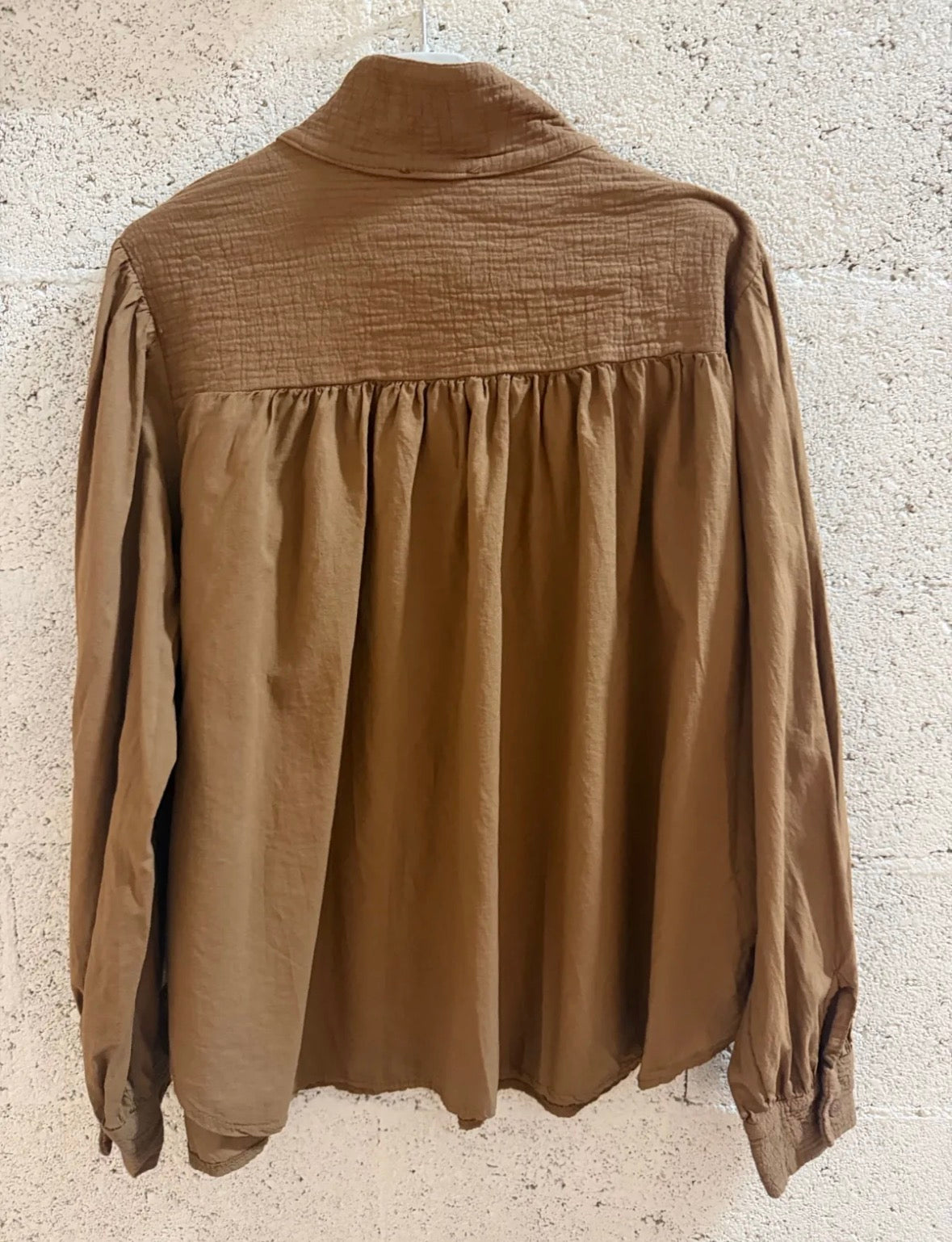 Hemd : jasmina - ecru of camel