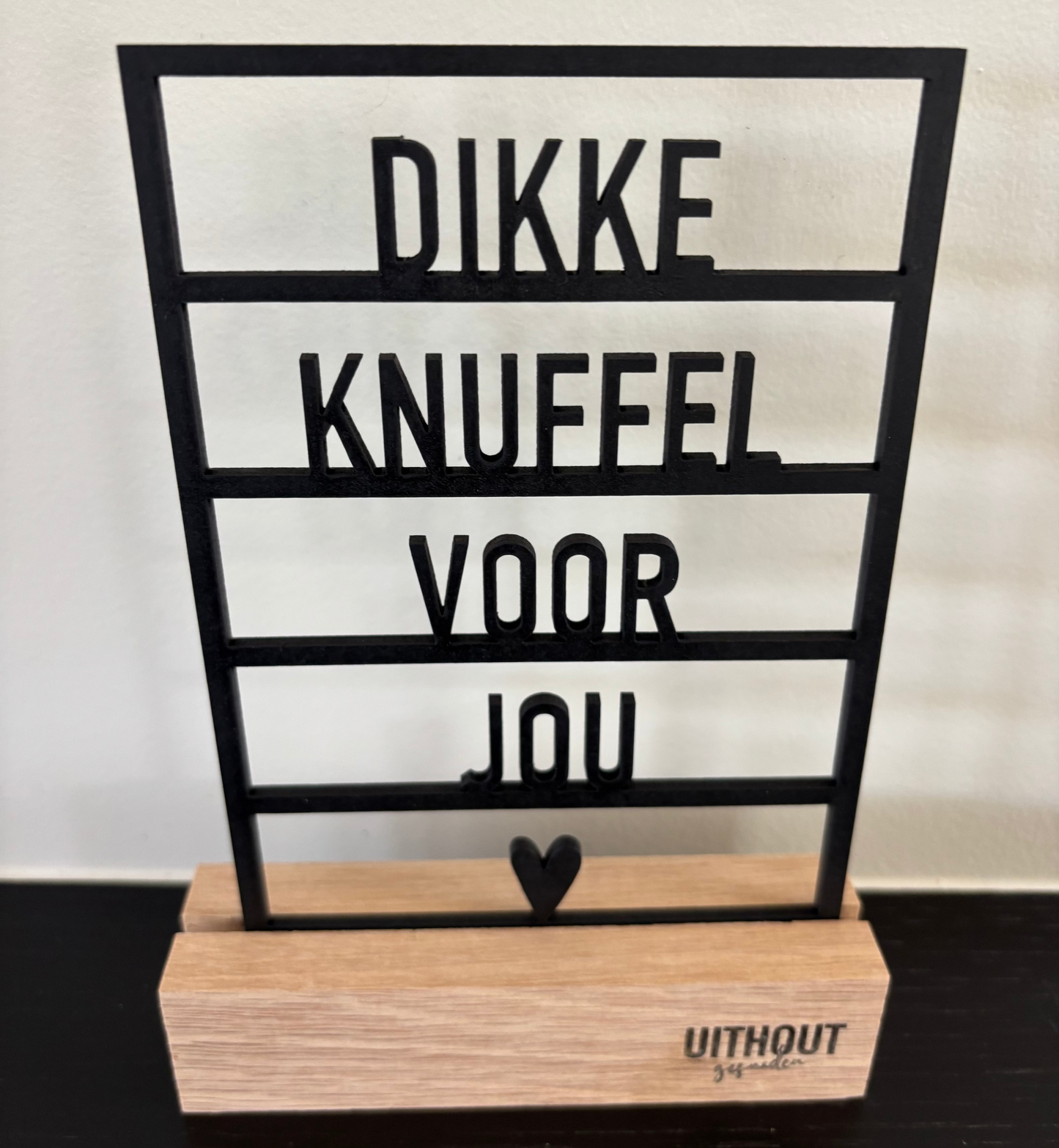 Uithout gesneden : raampje - dikke knuffel voor jou