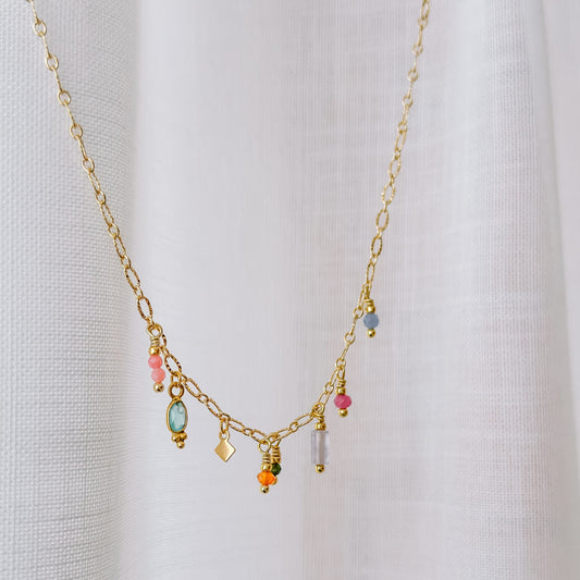 Isa & roza : halsketting met natuursteentjes  -  rainbow
