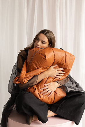 Tinne + Mia : camill big puffy weekend bag - adobe