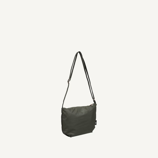 Tinne + Mia : cross body feel good baggy - olive night