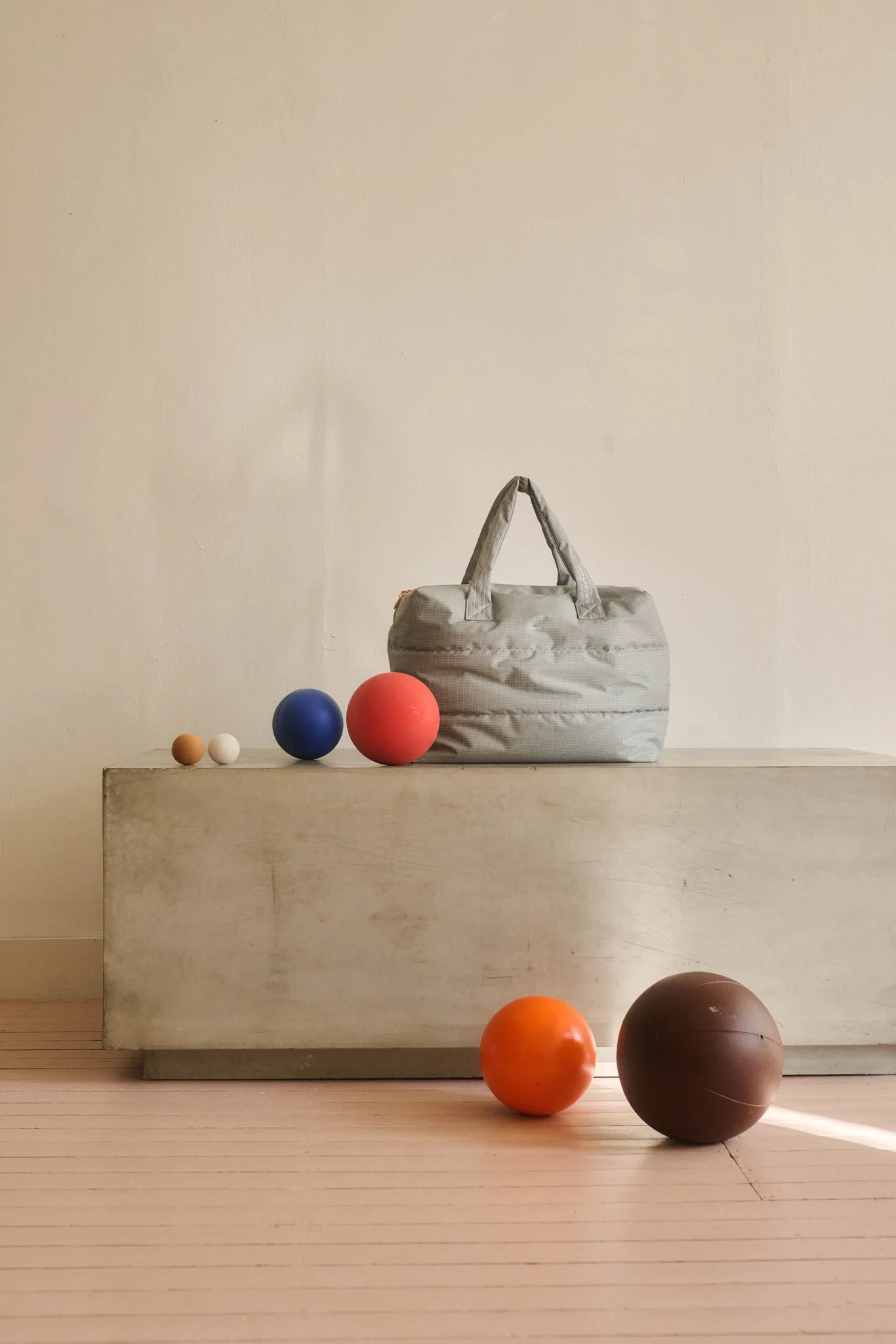 Tinne en Mia : big puffy weekend bag - Camill sport grey