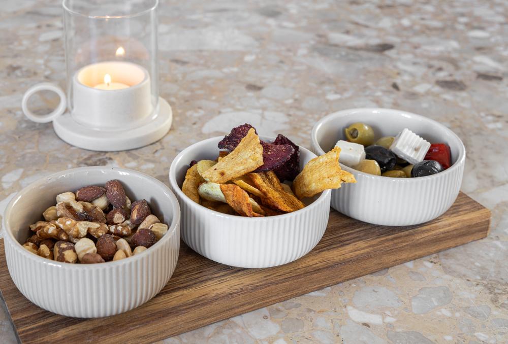 Jens living : serveerplank met schaaltjes
